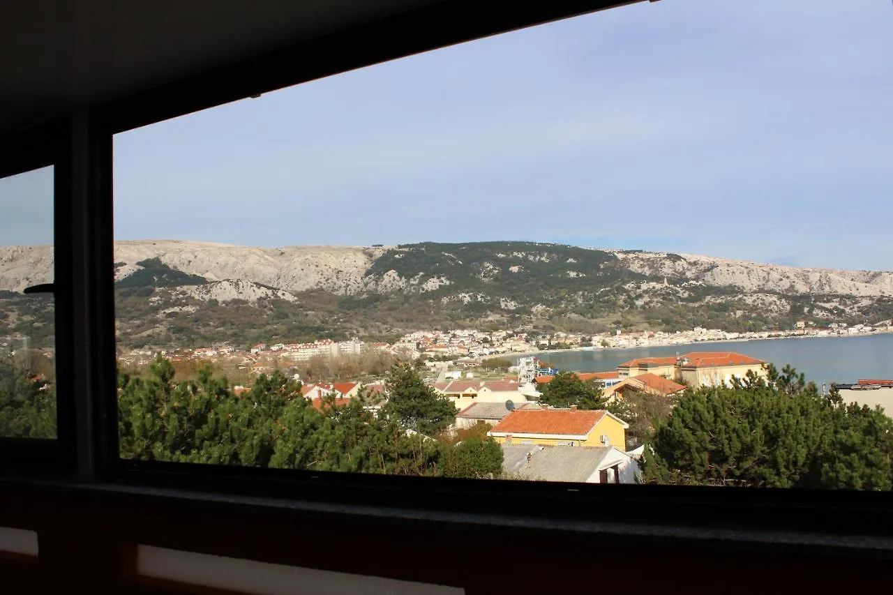 Apartments Pintar Zarok Baska  Baska (Krk)