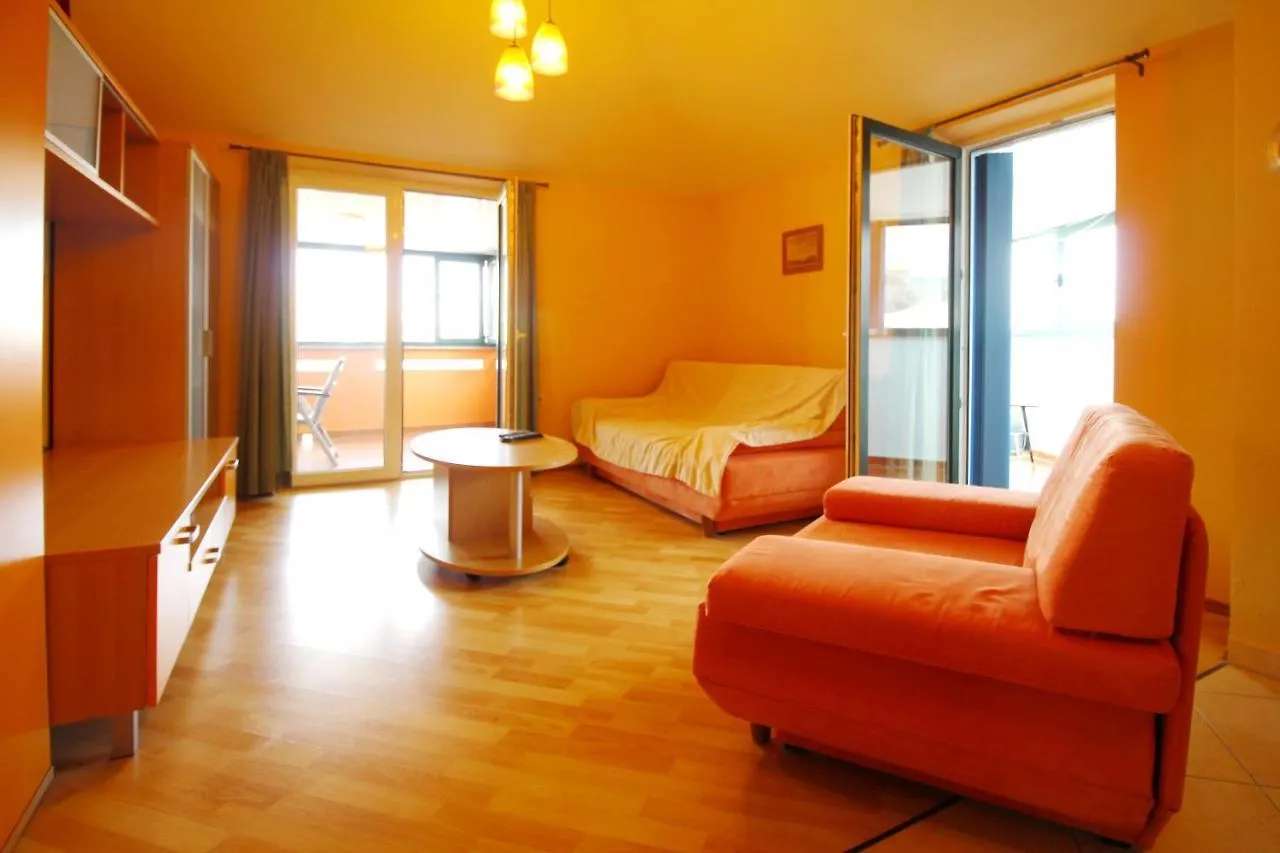 Apartments Pintar Zarok Baska