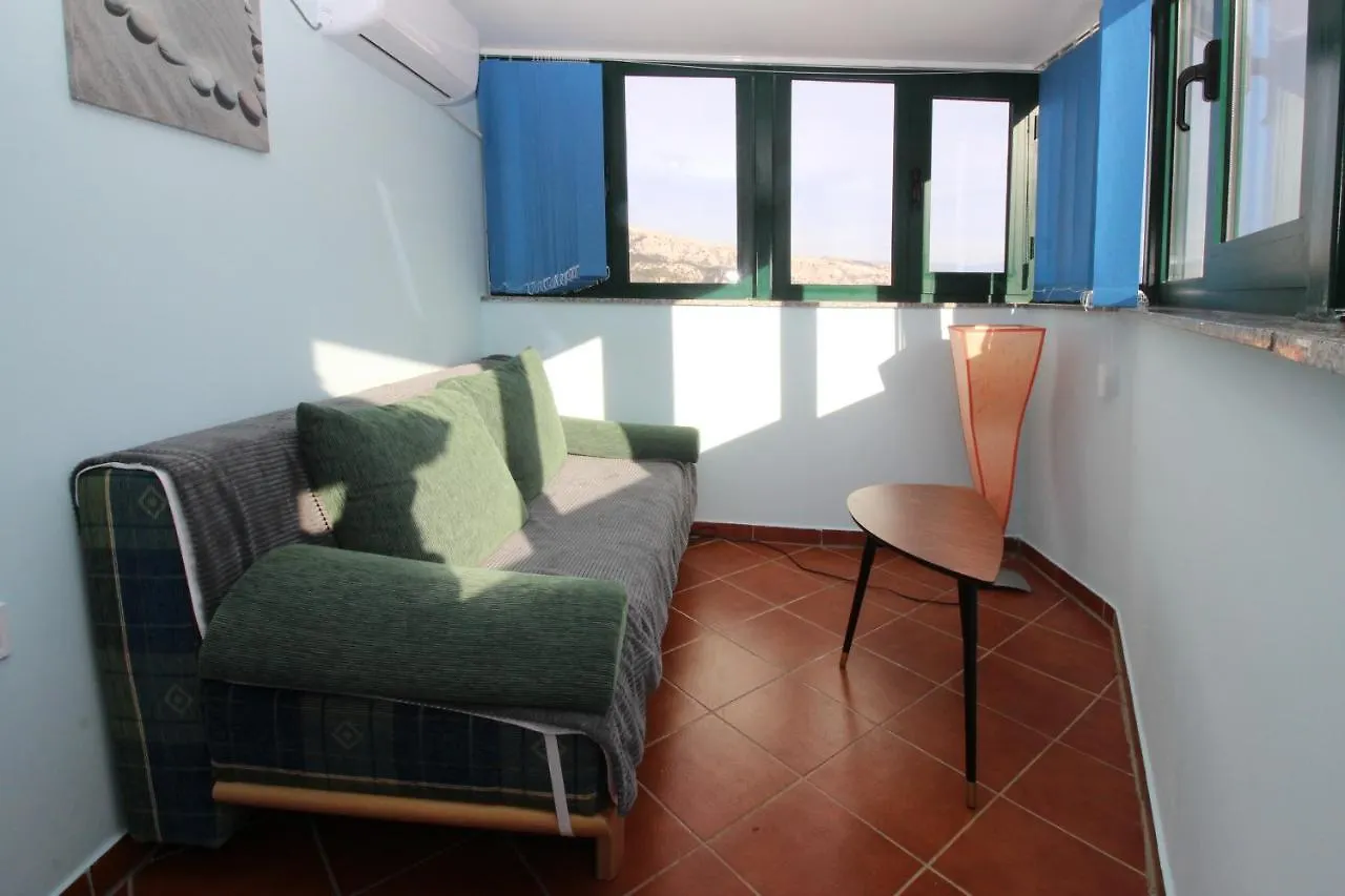 Apartments Pintar Zarok Baska