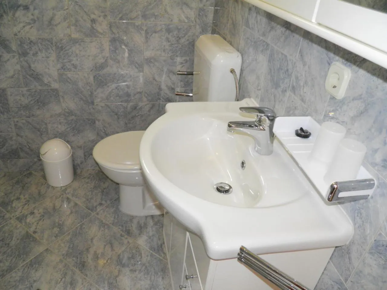 Apartments Pintar Zarok Baska  0*, Baska (Krk) Croatia