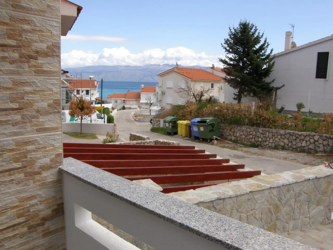 Apartments Pintar Zarok Baska