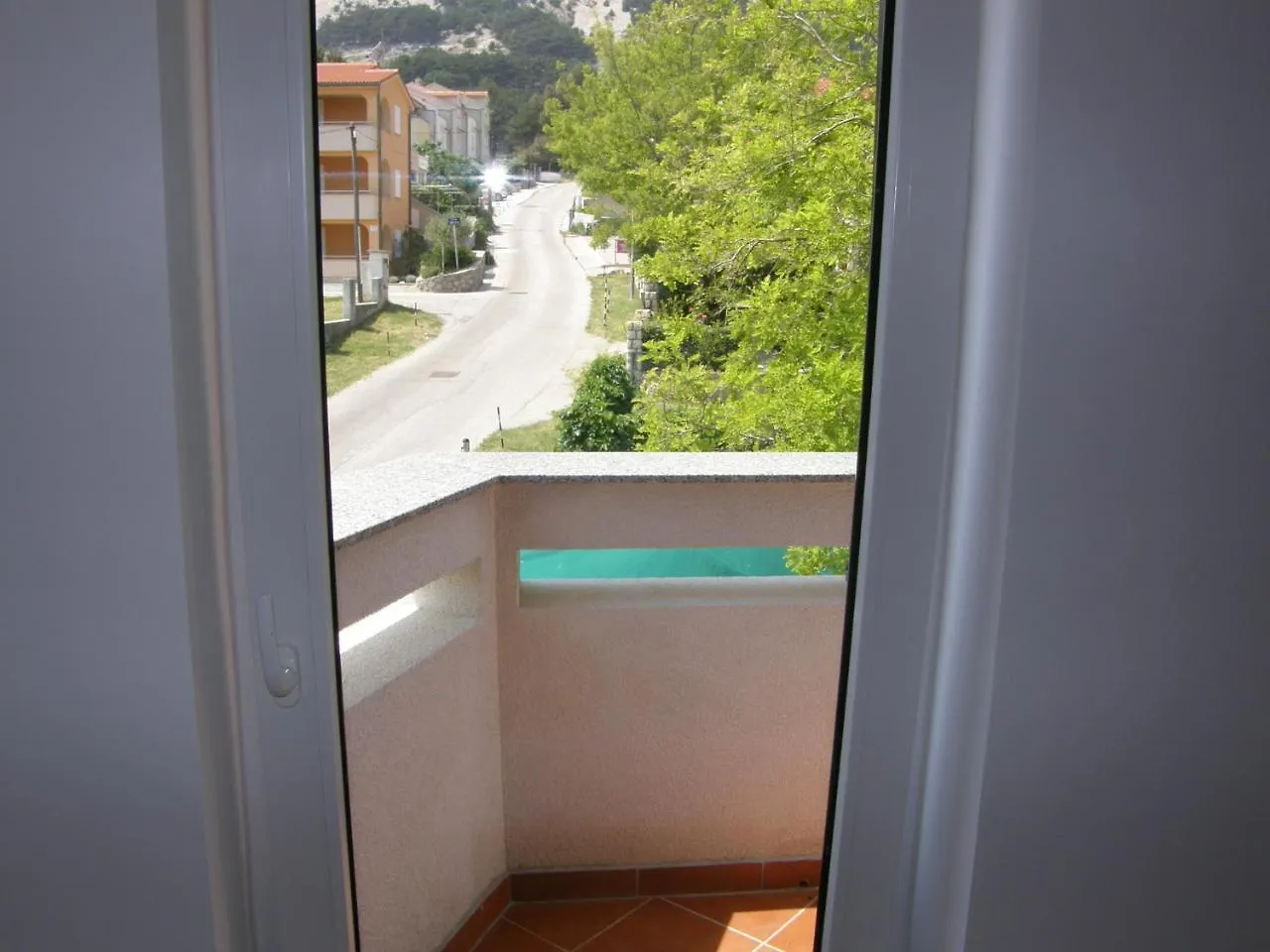 Apartments Pintar Zarok Baska  0*, Baska (Krk)